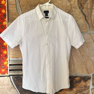 H&M white and black dot dressy short sleeve shirt. Size medium